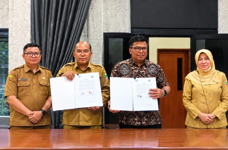 Dinas Ketahanan Pangan Provinsi Banten Tandatangani Kontrak Kerjasama dengan PT Pos Indonesia (Pung/totalbanten). 