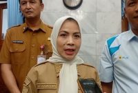Bupati Serang, Ratu Rachmatuzzakiyah Klaim Rasio Elektrifikasi di Kabupaten Serang (Pung/totalbanten).