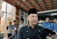 Sekretaris Daerah Banten, Deden A Hartawan saat memberikan keterangan pers. (Dok)