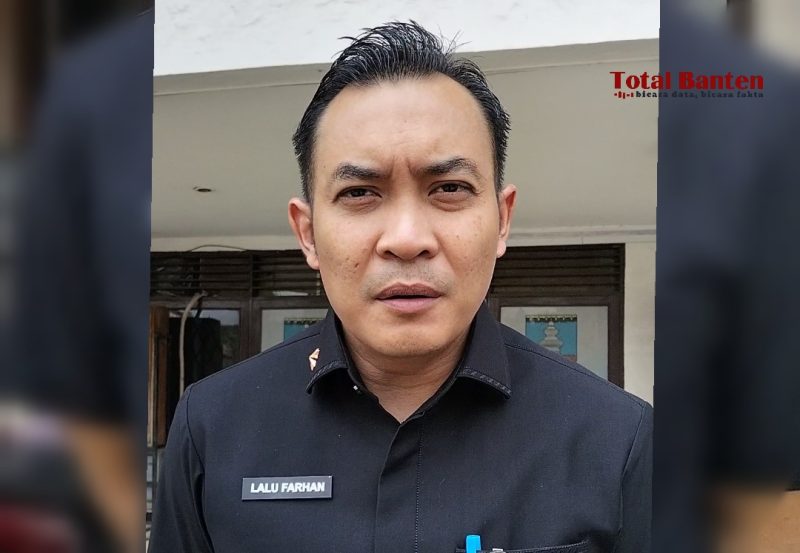 Kepala Bapenda Kabupaten Serang, Lalu Farhan Nugraha saat memberikan keterangan terkait pajak dan retribusi daerah. (Dok)