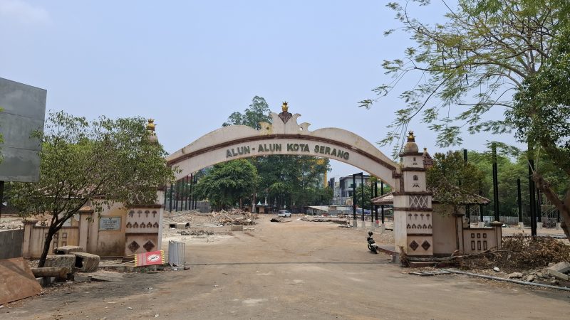 Proses Revitalisasi Alun-alun Kota Serang (Dok)