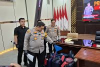Polisi sita dirigen dan ratusan liter solar hasil timbunan di wilayah Hukum Polresta kota Serang Dok (Dir/Total Banten)