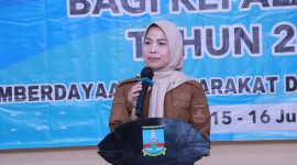 Bupati Serang, Ratu Rachmatuzzakiyah, Saat di Konfirmasi Samping Aula Gedung DPRD Kabupaten Serang (Pung/totalbanten). 